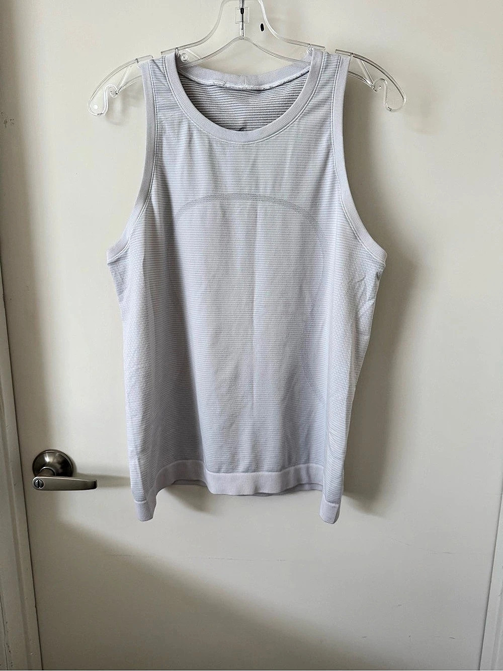 Lululemon Swiftly Breezy Tank Top Off White Relaxed Fit Running Yoga